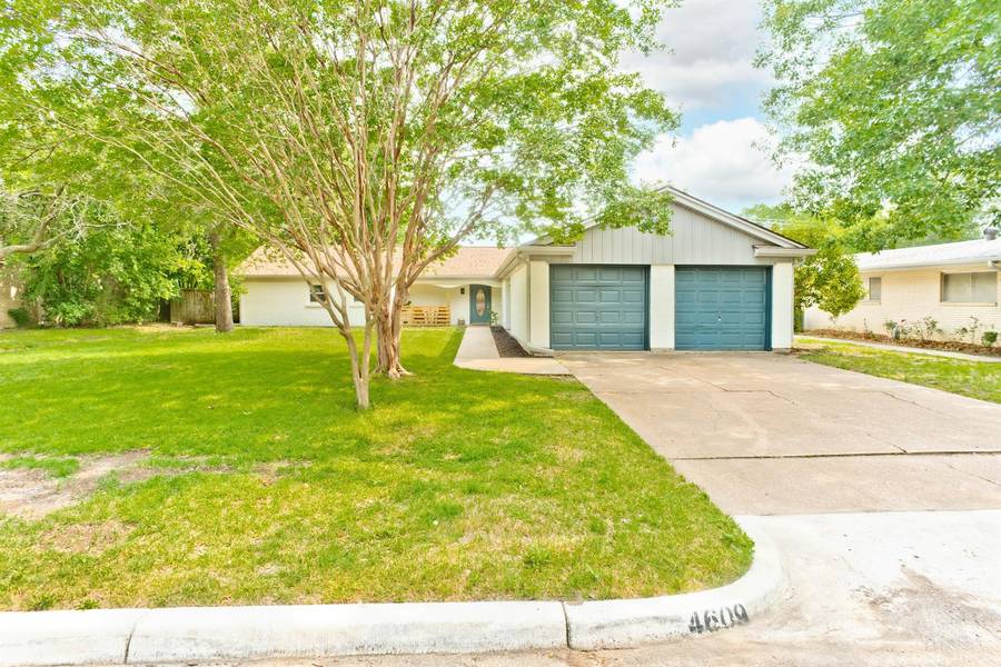 4609 Fawn Drive, Fort Worth, TX 76132