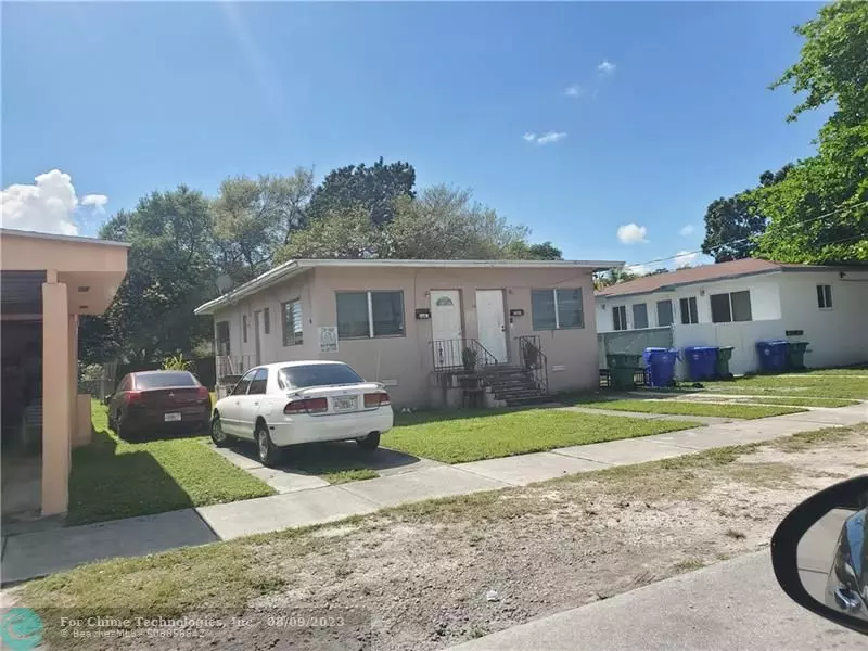 1040 NW 35th St, Miami, FL 33127