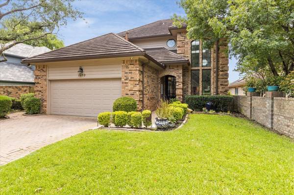 1912 Crockett Circle, Irving, TX 75038