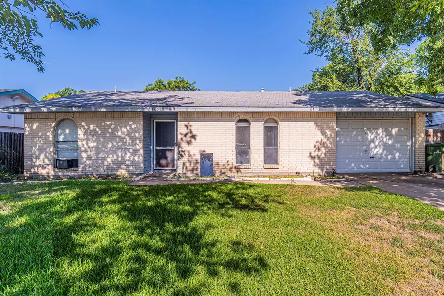 409 Georgetown Drive, Garland, TX 75043