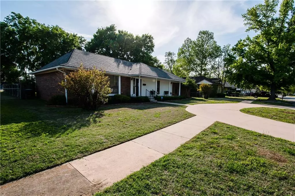 Pauls Valley, OK 73075,123 S Pecan Street