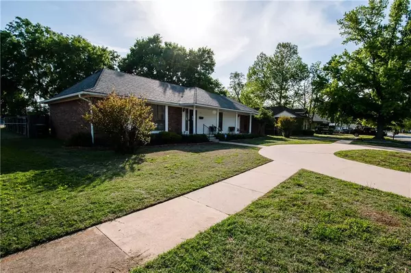 123 S Pecan Street, Pauls Valley, OK 73075