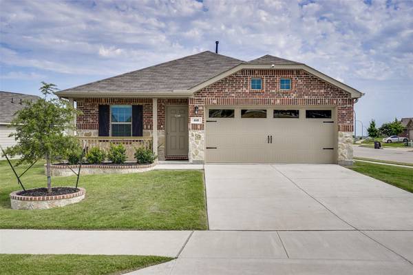 441 Red Rock Trail, Haslet, TX 76052