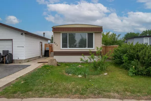 Strathmore, AB T1P 1E5,825 Brentwood CRES