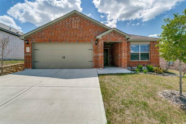 169 Bandana Circle, Newark, TX 76071