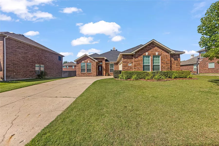 1309 Greensboro Drive, Wylie, TX 75098