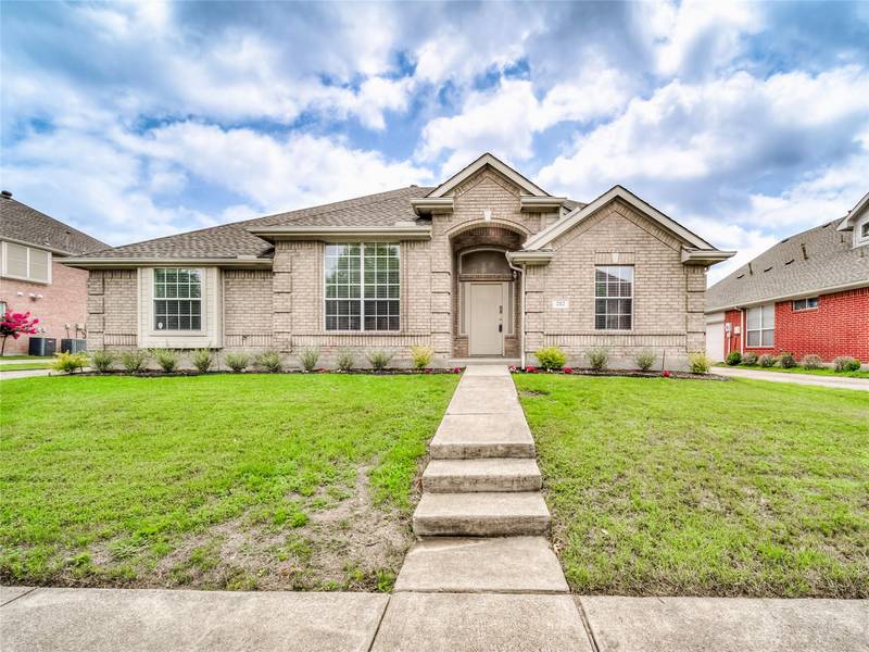 212 Forest Lane, Murphy, TX 75094