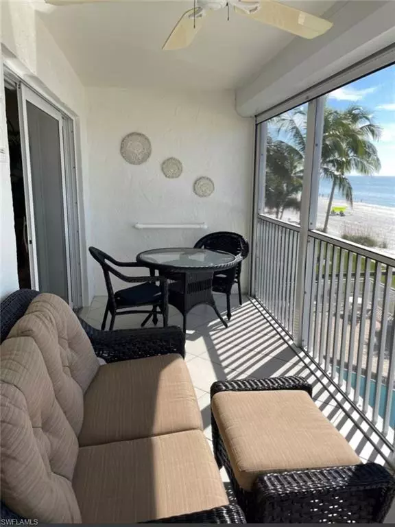 Fort Myers Beach, FL 33931,5000 Estero BLVD 201