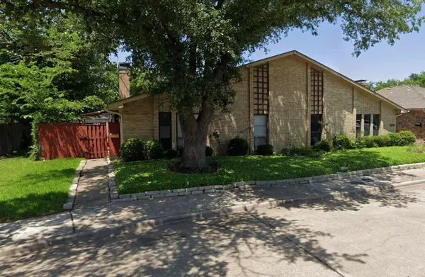 3631 Stables Lane, Dallas, TX 75229