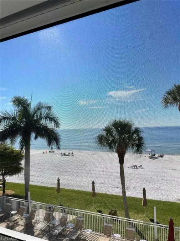 Fort Myers Beach, FL 33931,5000 Estero BLVD 201