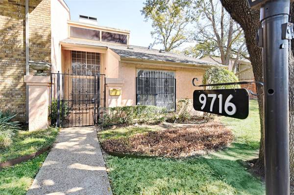 9716 Amberton Parkway, Dallas, TX 75243