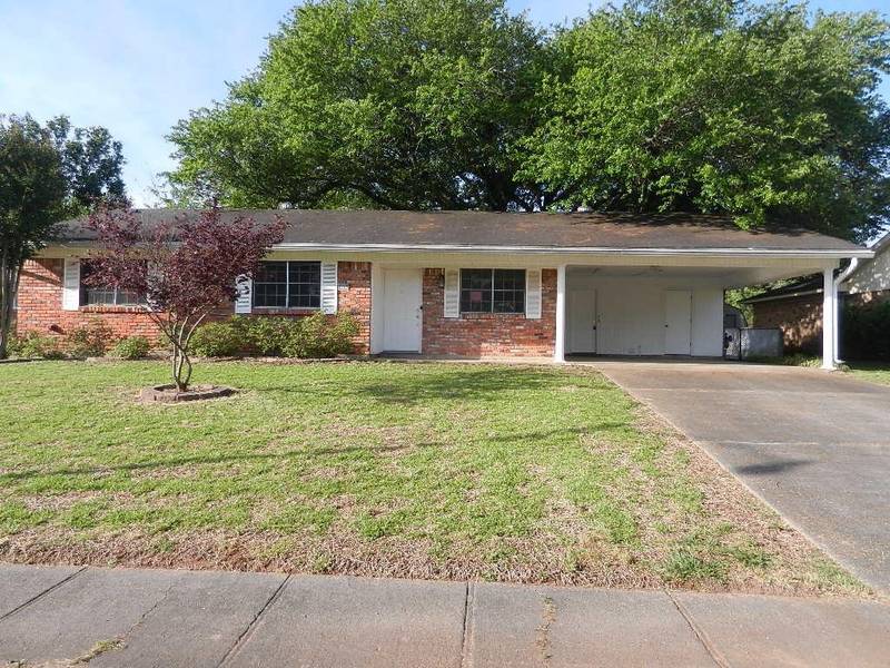 2114 Ray Avenue, Bossier City, LA 71112