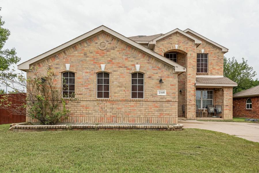 2168 Fort Bend Drive, Grand Prairie, TX 75052