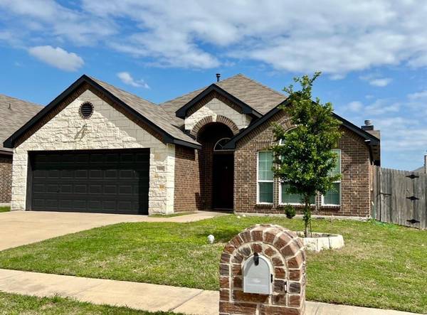 509 Trailblazer Road, Forney, TX 75126