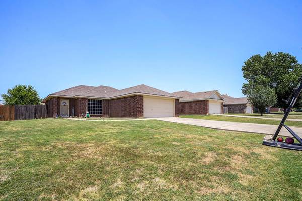 Alvarado, TX 76009,310 Cherokee Trail