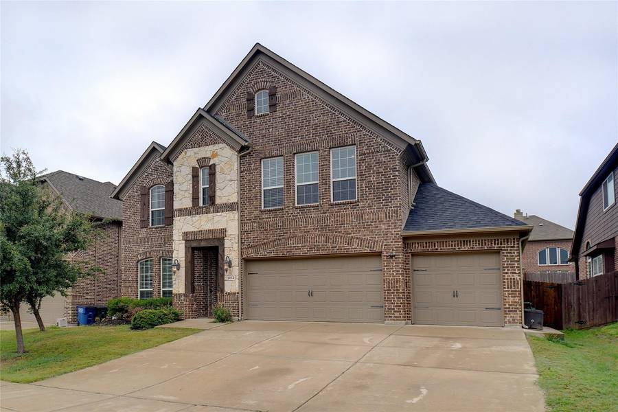 2444 Kingsgate Drive, Little Elm, TX 75068