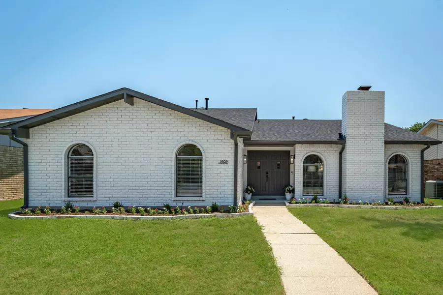 1909 Glenrose Lane, Carrollton, TX 75007