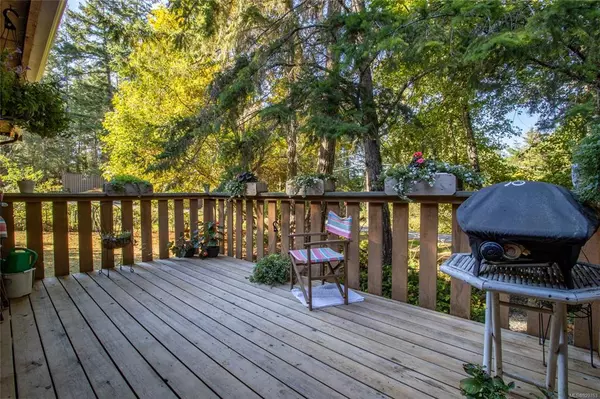 Pender Island, BC V0N 2M2,3701 Capstan Lane