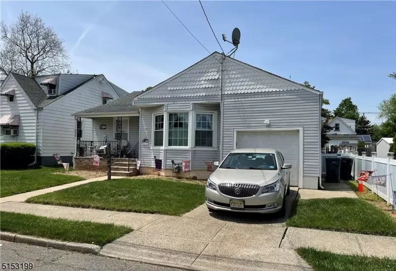 707 Hanson Ave, Perth Amboy City, NJ 08861