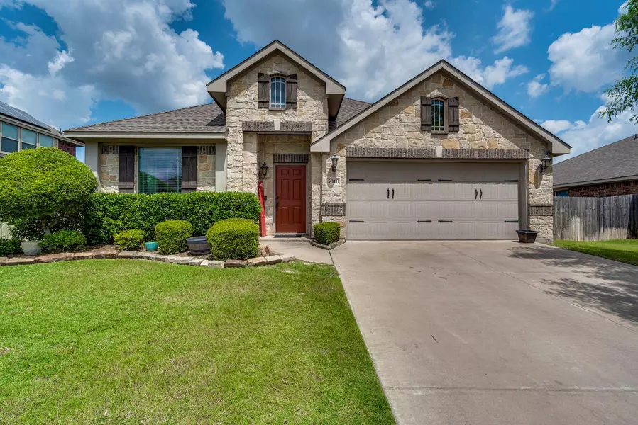 5010 Prosperity Row, Midlothian, TX 76065