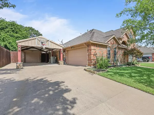 North Richland Hills, TX 76182,7325 Cottonwood Court