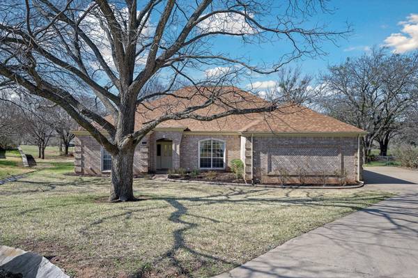 6402 Labatut Court, Granbury, TX 76049