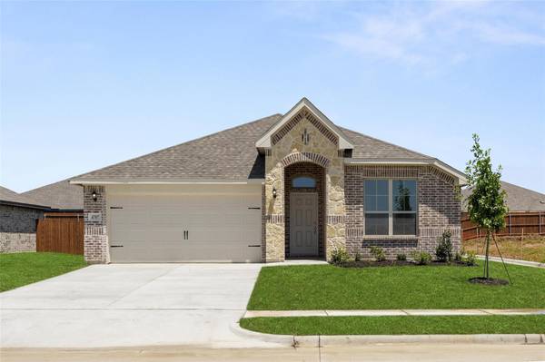 4707 Avion Drive, Sanger, TX 76266