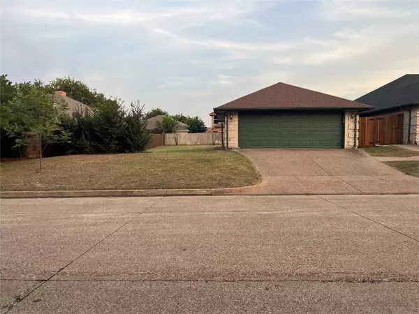 4033 Brookway Drive, Fort Worth, TX 76123