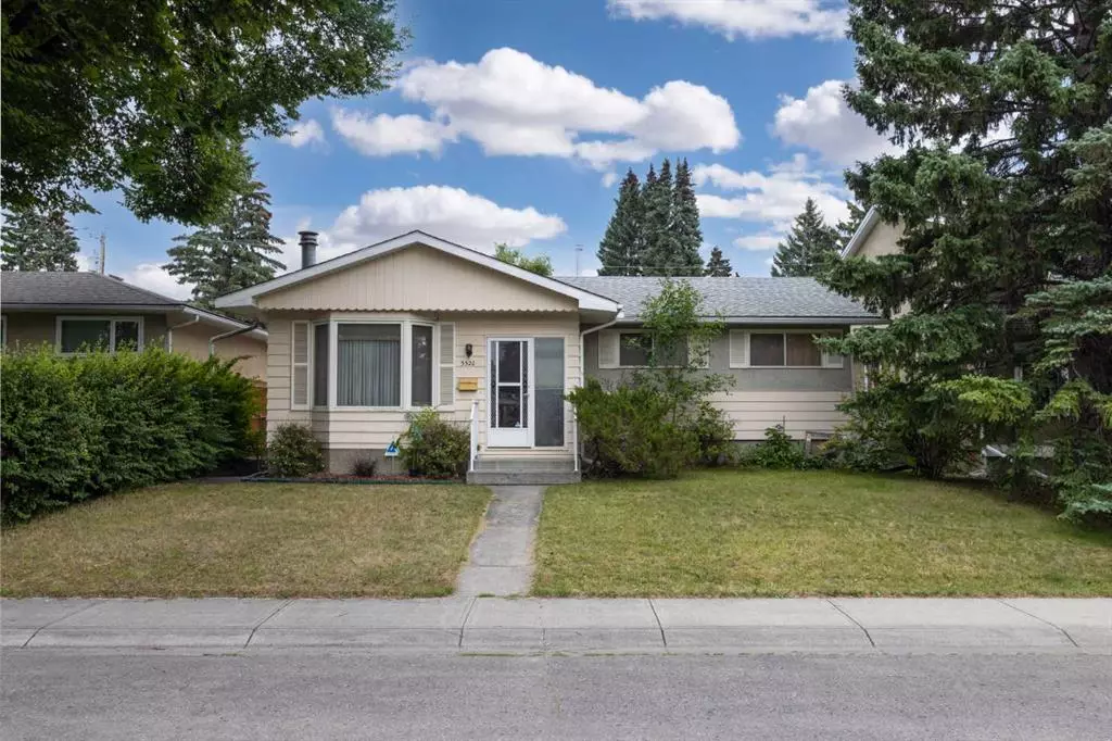 Calgary, AB T2L 1N1,3520 Button RD NW