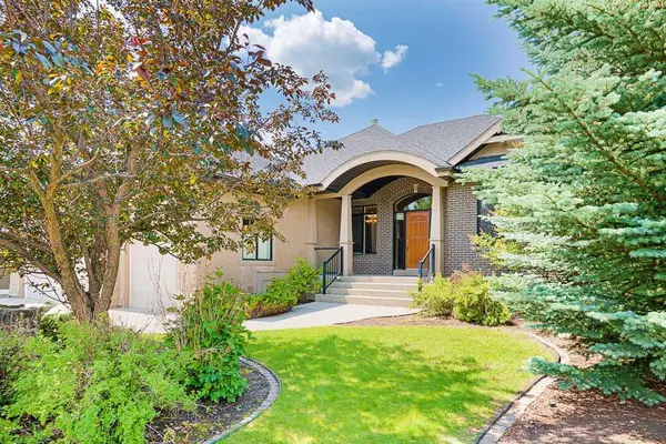 Calgary, AB T3H 5N1,7 Spring Valley Mews SW