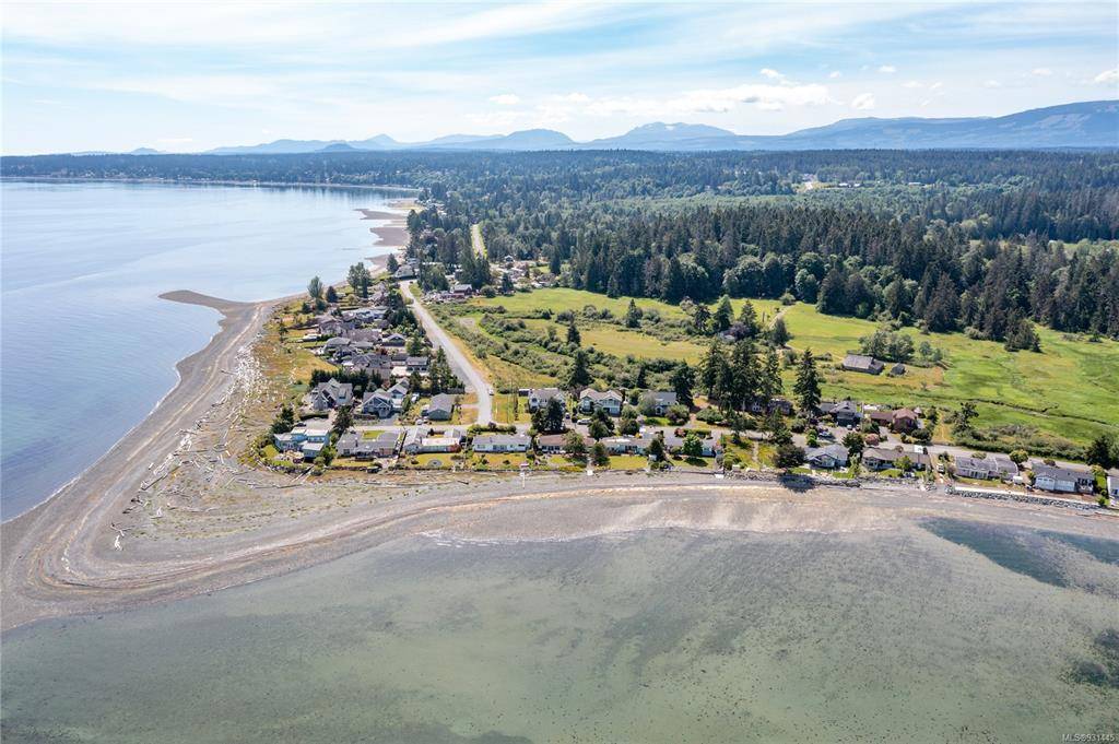 Qualicum Beach, BC V9K 2B6,976 Surfside Dr