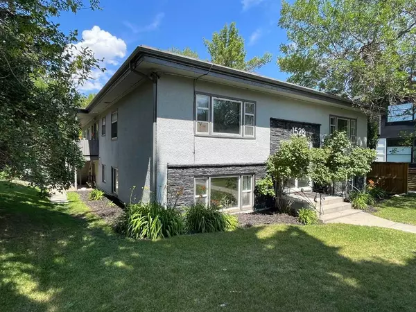 Calgary, AB T2T 1J2,1528 28 AVE SW