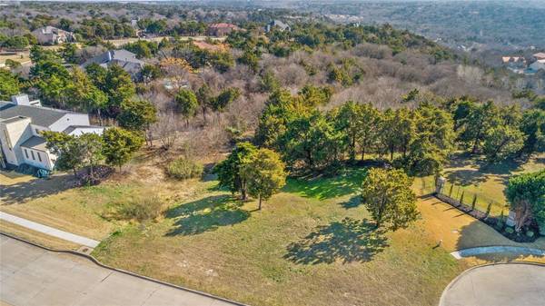 2132 Grand View Court, Cedar Hill, TX 75104