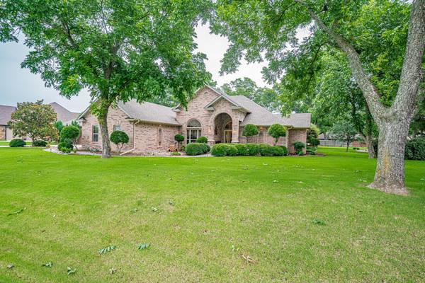 9307 Spyglass Court, Granbury, TX 76049