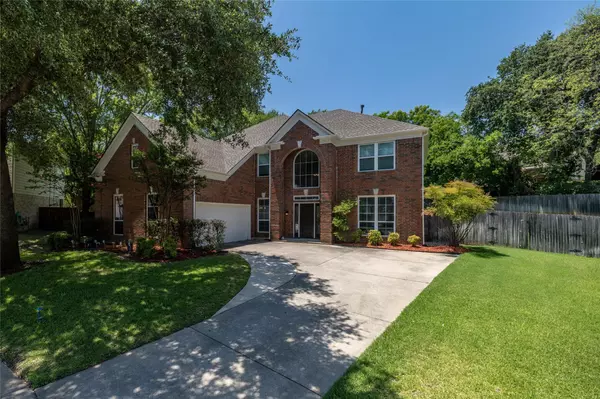 Grapevine, TX 76051,715 Bear Run Drive