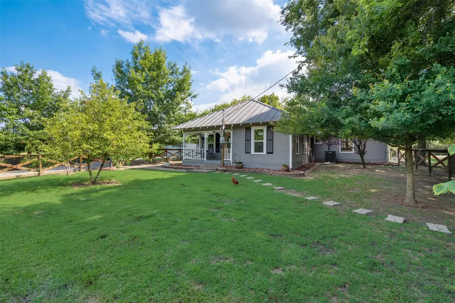 5804 County Road 323, Terrell, TX 75160