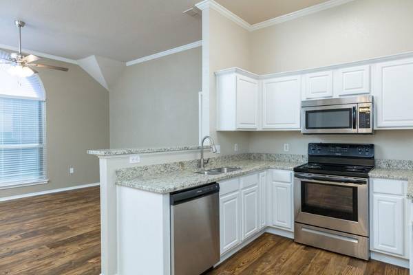 238 Rentz Place Circle #238-240, Weatherford, TX 76086