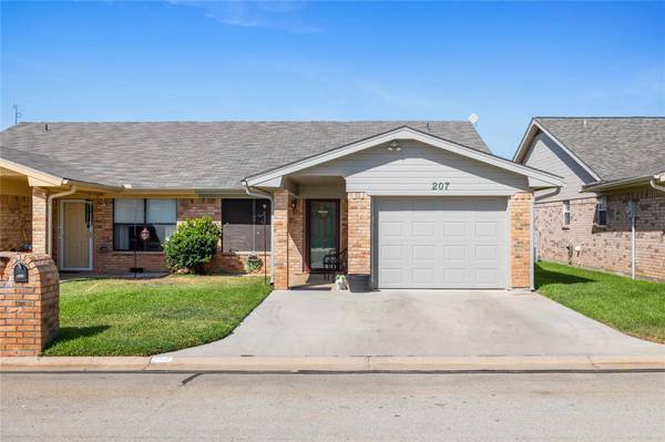 207 Wills Way, Early, TX 76802