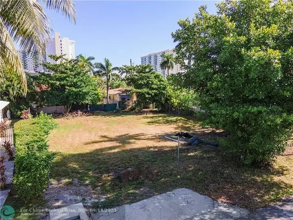 Sunny Isles Beach, FL 33160,271 191st St