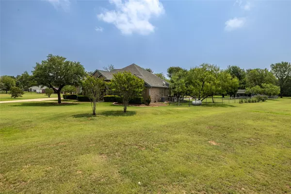 Burleson, TX 76028,11 Norwood Court