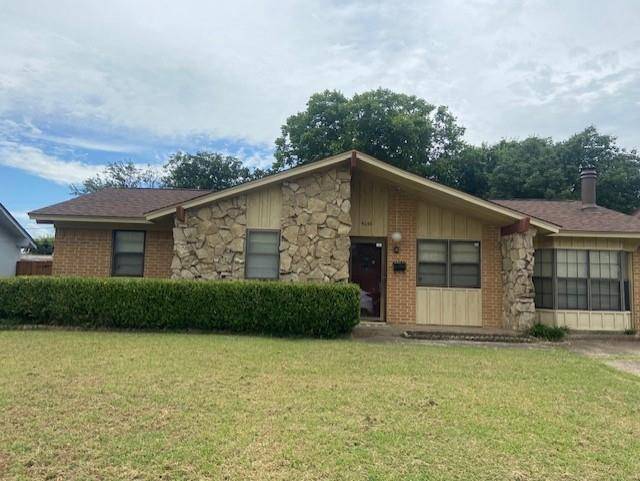 4648 Black Rock Drive, Dallas, TX 75211