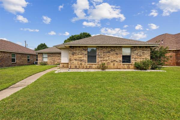 4617 Mariner Drive, Rowlett, TX 75088