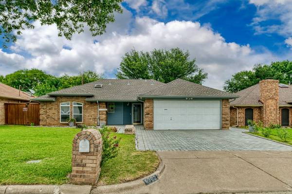 6205 Lotus Drive, Arlington, TX 76001