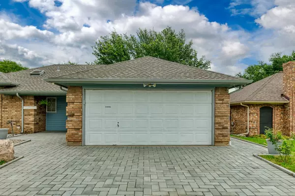 Arlington, TX 76001,6205 Lotus Drive