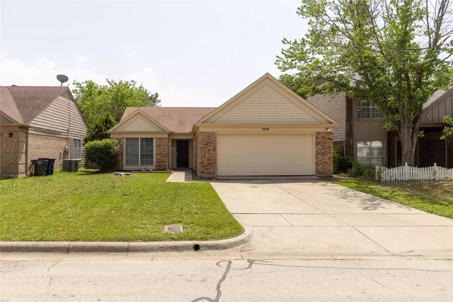 3816 Huckleberry Drive, Fort Worth, TX 76137