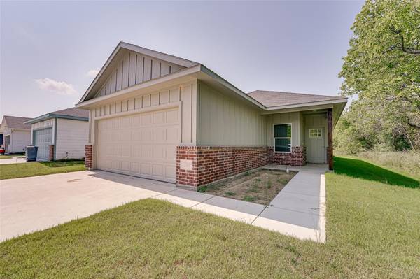 200 Mark Street, Hillsboro, TX 76645