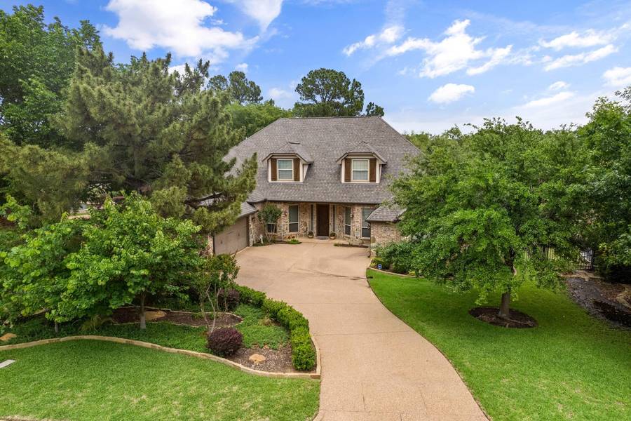 7207 Riverbrook Court, Arlington, TX 76001