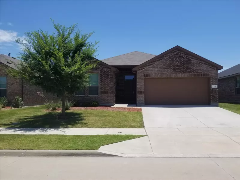 1112 Blooming Prairie Trail, Fort Worth, TX 76177