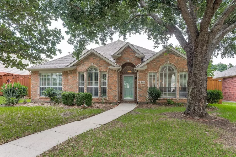 6924 Jasper Drive, Plano, TX 75074