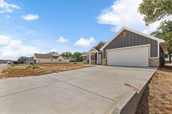 Tolar, TX 76476,2032 Rattler Way